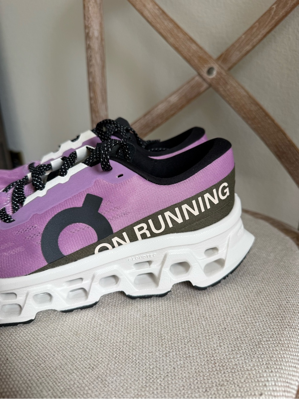 On Cloudmonster 3 Sneakers Sakura/Ivory - Picture 3 of 7